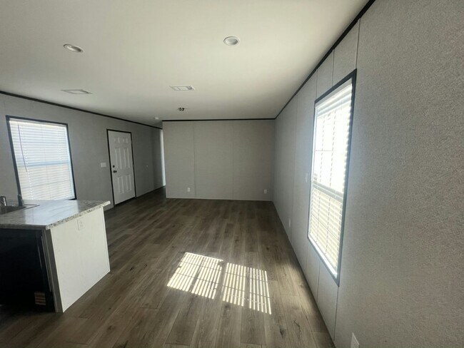 Foto del edificio - 15 Park Pl