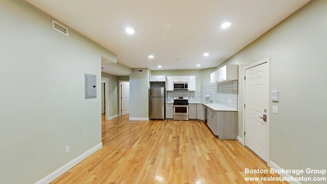 Foto del edificio - 299 Dudley St