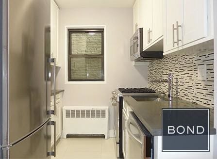 Primary Photo - 320 E 52nd St