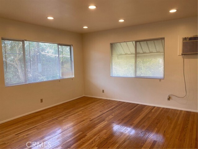 Foto del edificio - 415 N 2nd St