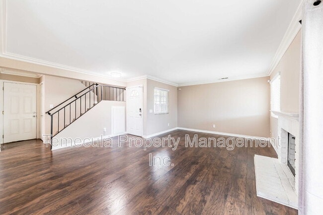 Building Photo - 249 Flicker Way