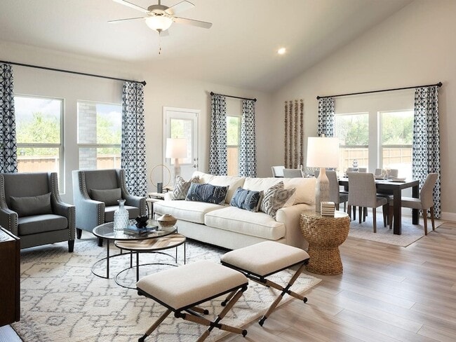 Building Photo - 611 Tidal Dr