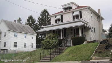 Building Photo - 1428 Church Ave