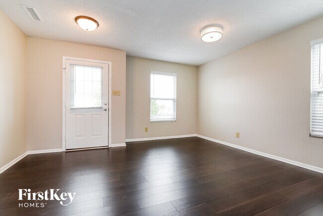 Foto del edificio - 961 Springside Ct