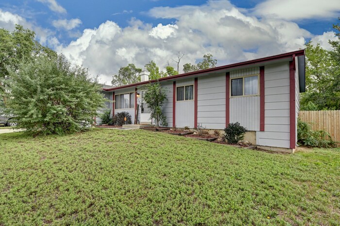 Primary Photo - 1798 Winnebago Rd Colorado Springs, CO 809...