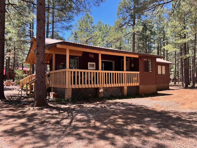 Building Photo - 1882 Mineral Drive, Unit Cabin