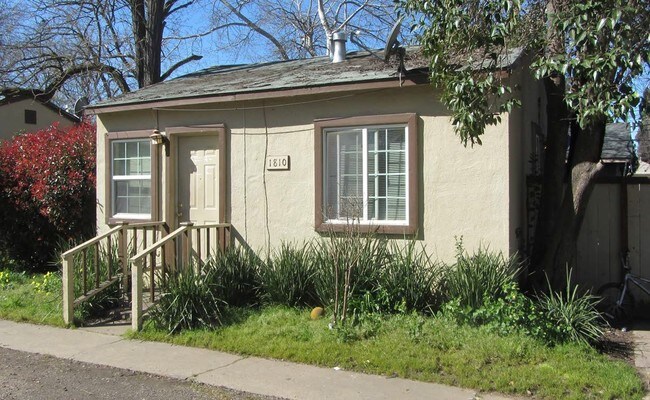 Foto del edificio - 1808-1822 South Ave