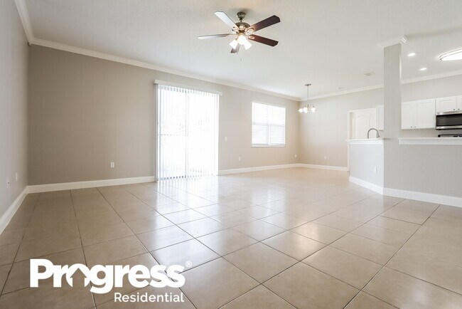 Foto del edificio - 8168 Westmont Terrace Dr