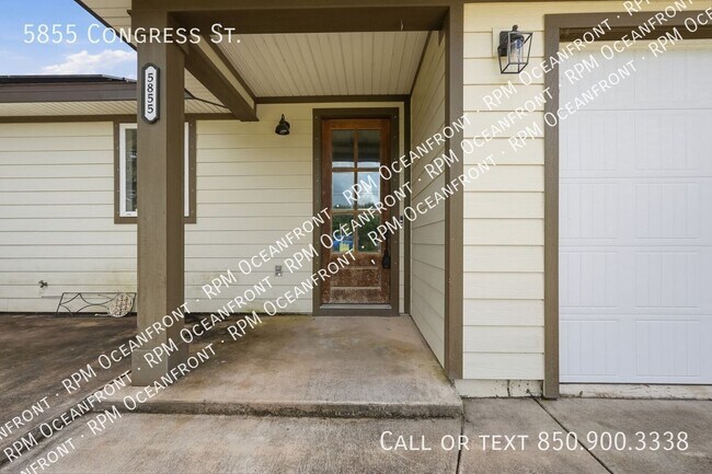 Foto del edificio - 5855 Congress St