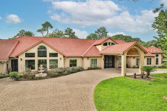 Foto del edificio - 8902 Cypresswood Dr