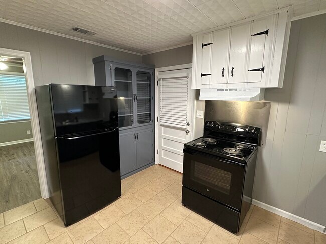 Building Photo - 4519 Wayfarer Dr