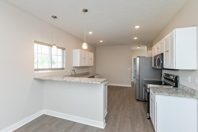 Upstairs Unit A Kitchen brand new appliances - 752 N Elder Ave