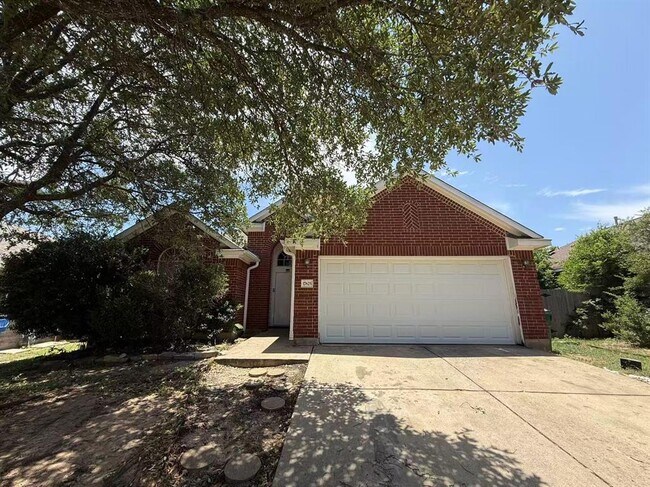 Foto del edificio - 17825 Madden Dr