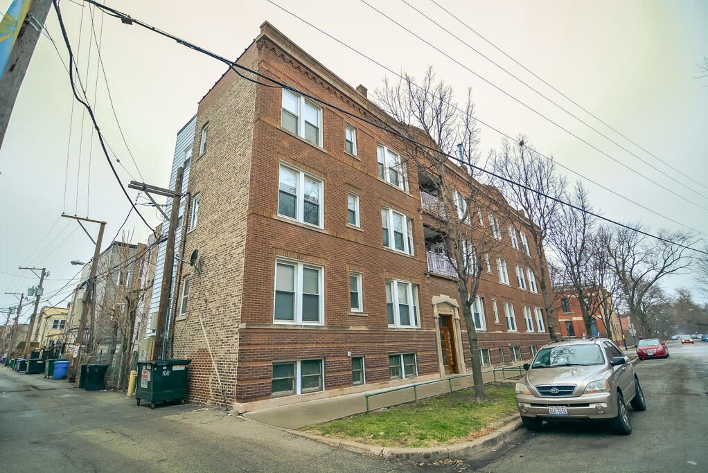 Foto principal - 850 N Leavitt St