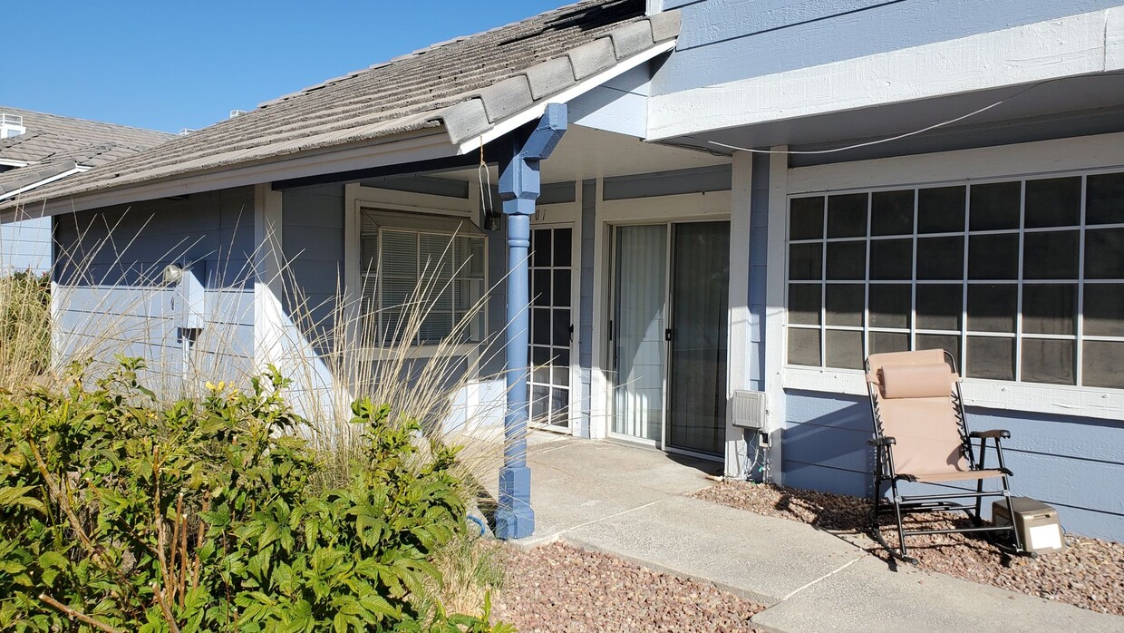 Primary Photo - 2 Bed 2 Bath