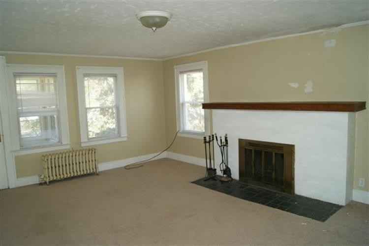 Building Photo - 563 Woodland Ave