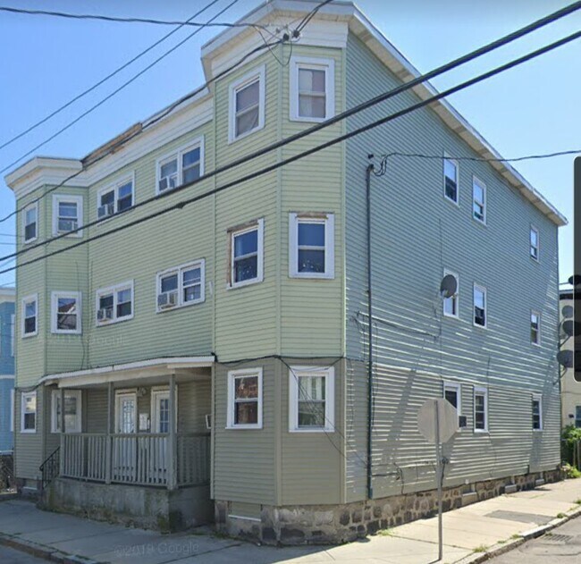 Building Photo - 85 Chester Ave