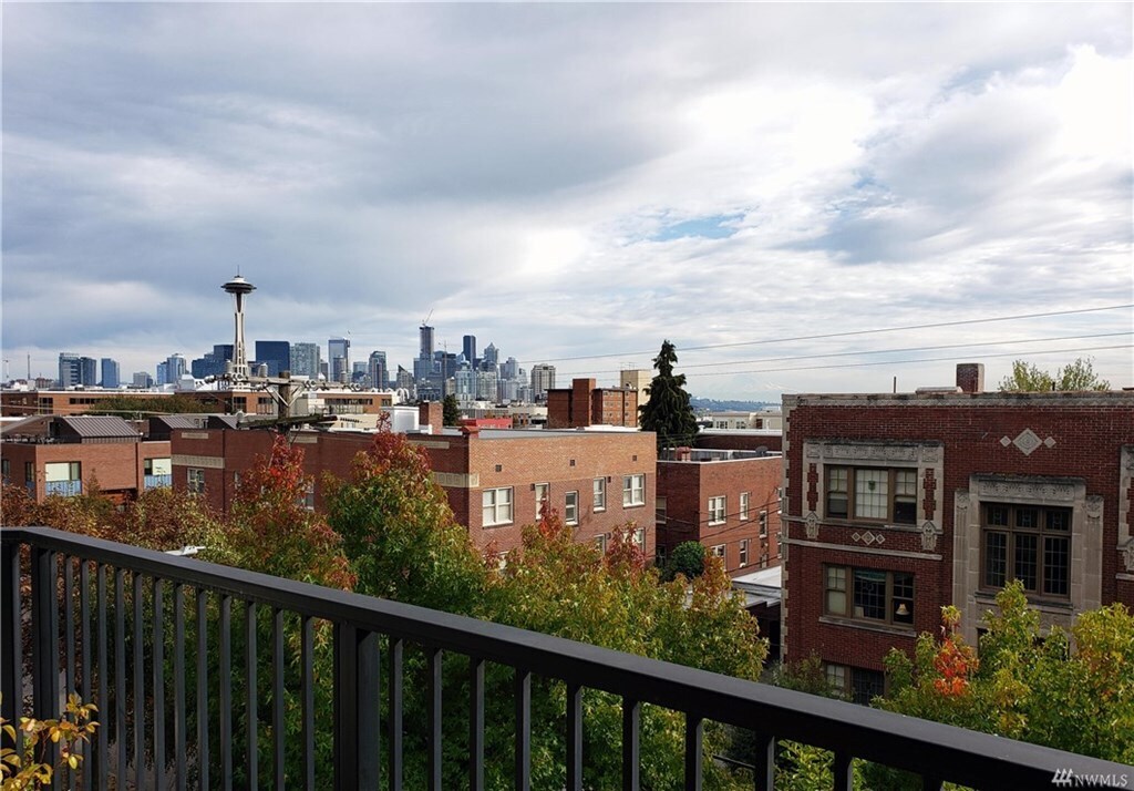 410 W Roy St Unit E205, Seattle, WA 98119 Condo for Rent in Seattle