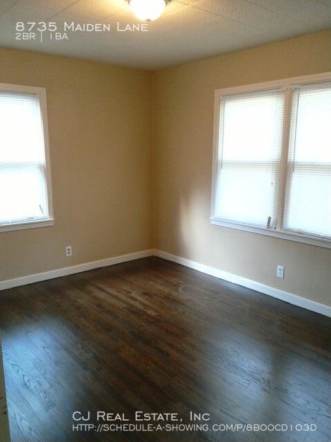 Foto del edificio - 8735 Maiden Ln