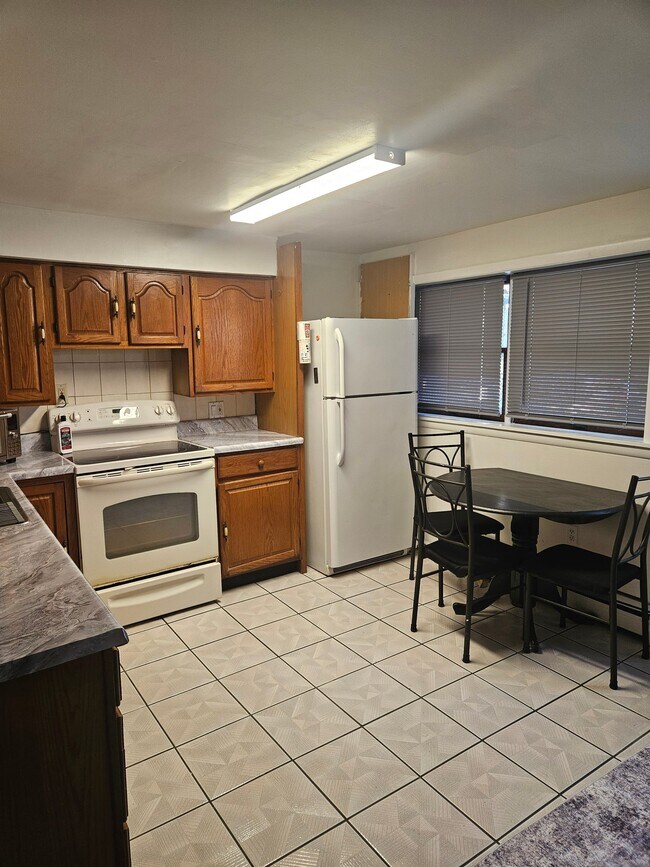 Building Photo - 118 Brandy Ln
