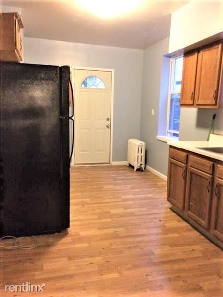 Foto del edificio - 4 br, 2 bath House - 315 Lawn St