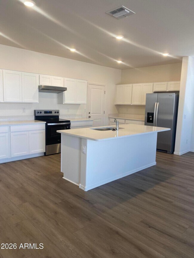 Foto del edificio - 17182 W Oberlin Way