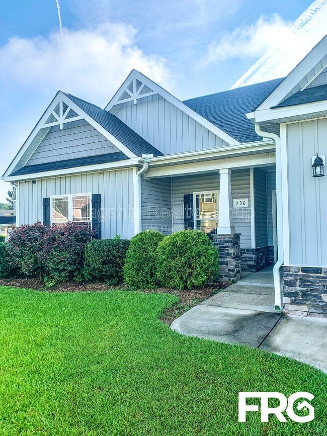 Building Photo - 230 Planters Ridge Dr