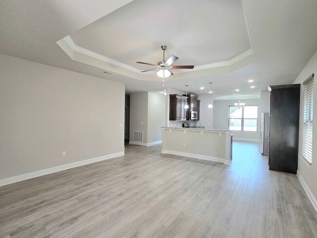 Building Photo - 3858 Ranch Rd