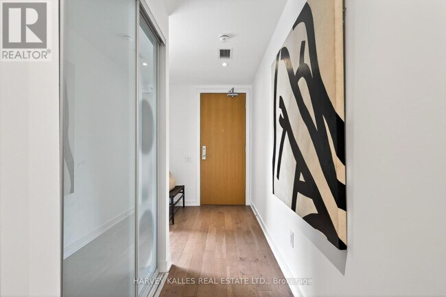 Photo du bâtiment - 38 Stewart St