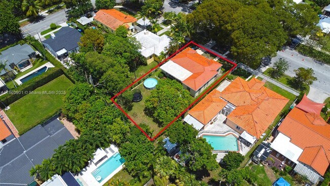 Foto del edificio - 600 SW 25th Rd