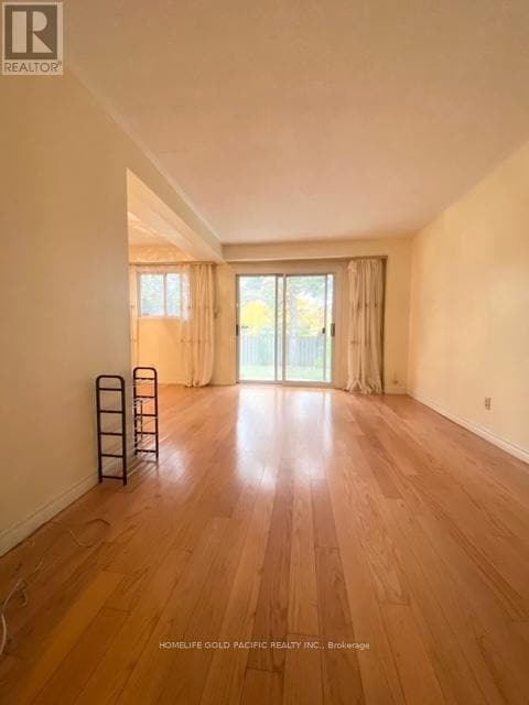 Building Photo - 300 Bridletowne Cir