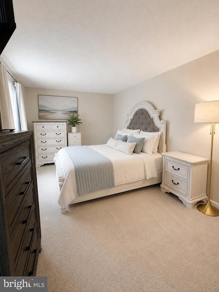 Foto del edificio - 11013 Barton Hill Ct