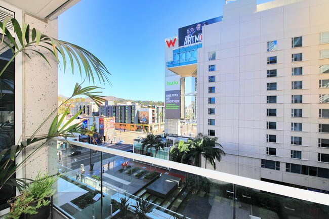 Foto del edificio - 6250 HOLLYWOOD Blvd