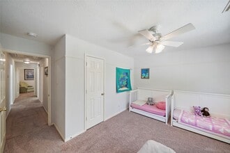 Building Photo - 158 N Whistlers Bend Cir