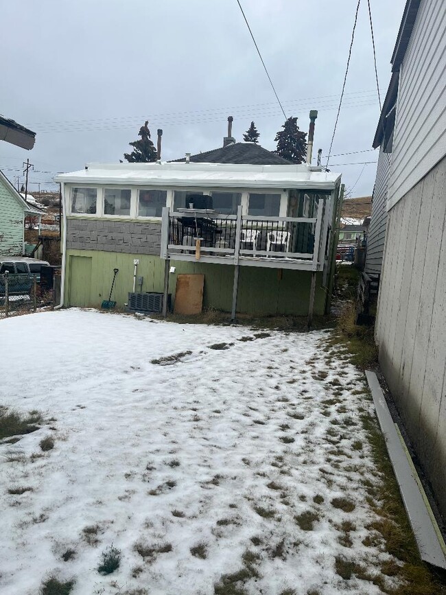 Foto del edificio - 406 W Daly St