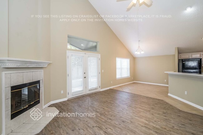 Foto del edificio - 1639 Brighton Bluff Ct