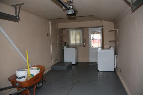 Foto del edificio - 15309 Andover St