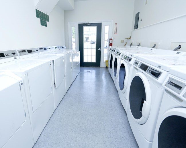 Winding Ridge Rentals Neptune, NJ