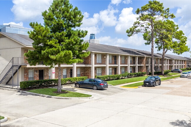 Memorial City - Memorial City Apartments