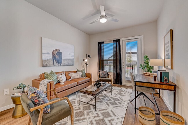 Building Photo - Ascend at the Parkway