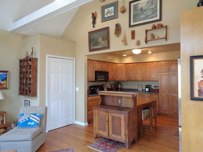 Building Photo - 3012 Turnberry Ln