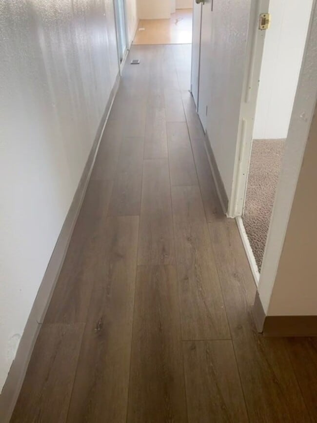 Building Photo - Welcome to the 3 Bedroom Mobile Home in Thornton! Located in the vibrant city of Denver, CO