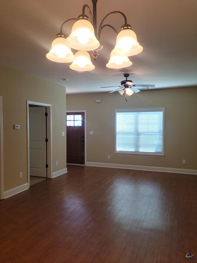 Foto del edificio - 206 Grayton Way