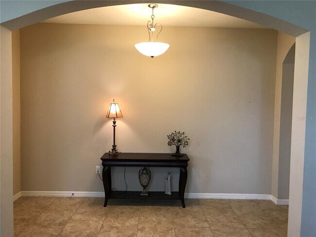 Foto del edificio - 1869 Richmond Way