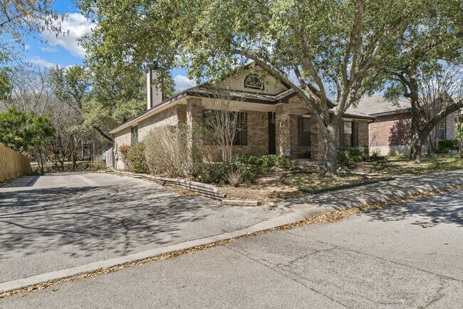 Building Photo - 2331 Wild Turkey San Antonio TX 78232