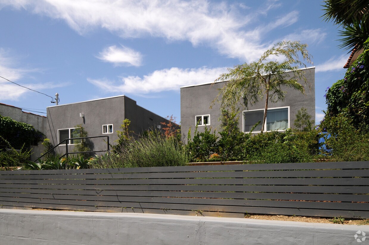Foto del edificio - 1239 N Westmoreland Ave
