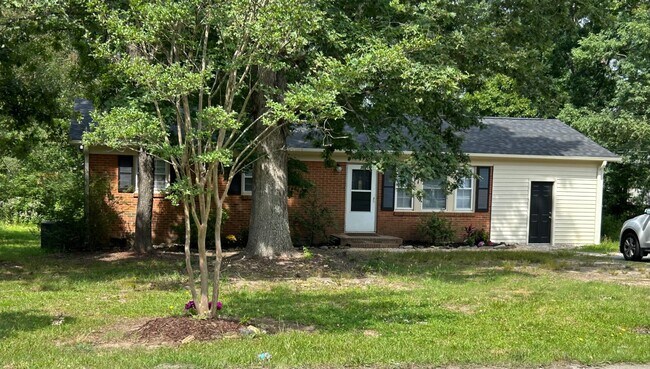 Building Photo - 911 Taylor St