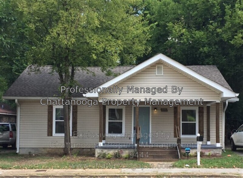 Primary Photo - 2515 Bailey Ave