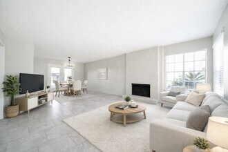 Building Photo - 8100 Leonora St