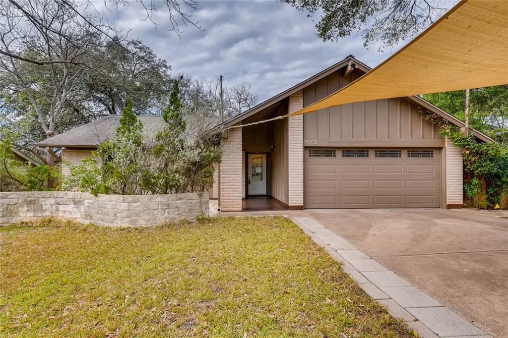 Foto principal - 8002 Hillrise Dr